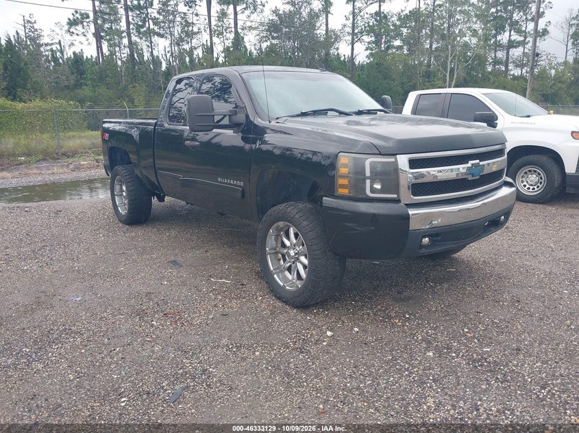 2010 CHEVROLET SILVERADO 1500 LT | 1GCSKSE38AZ211641 | UPCARS