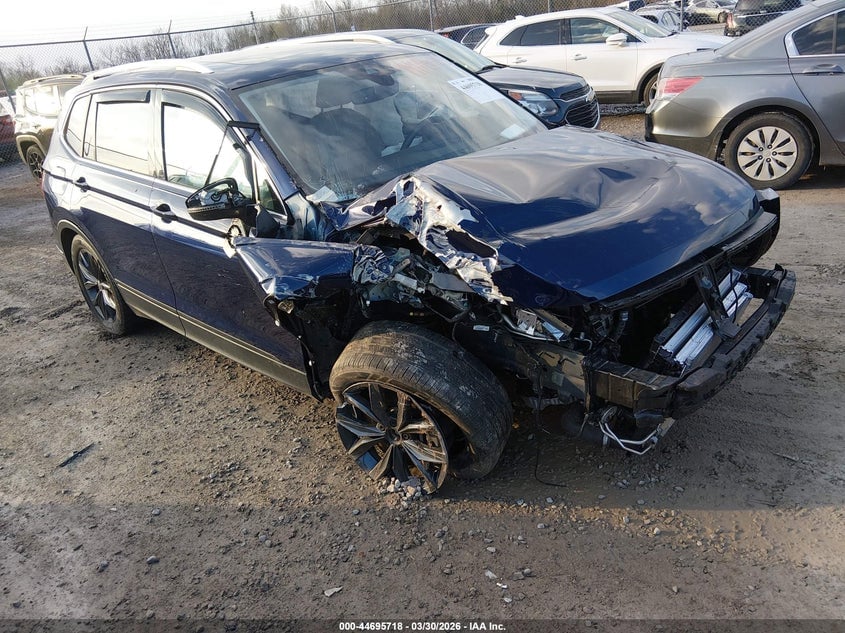 2022 VOLKSWAGEN TIGUAN 2.0T SE | 3VV3B7AX9NM177504 | UPCARS