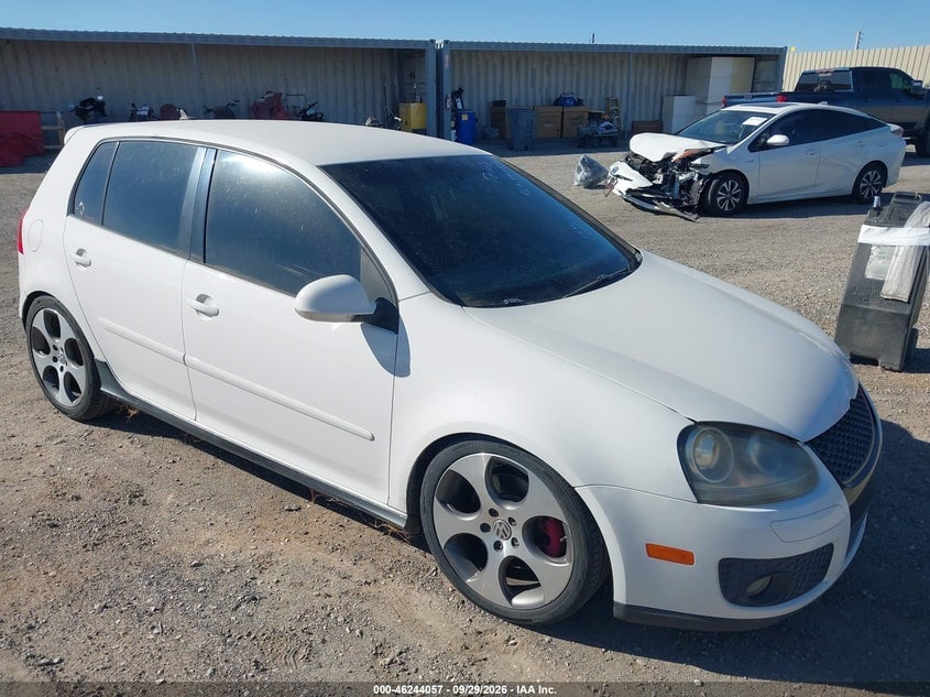 2008 VOLKSWAGEN GTI 4-DOOR | WVWHV71K88W289523 | UPCARS