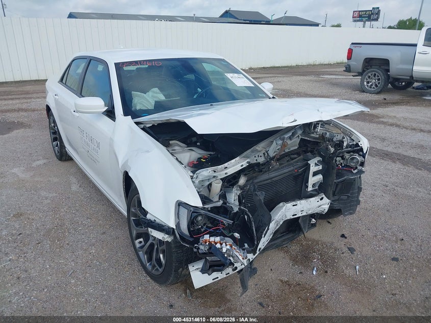 2015 CHRYSLER 300S | 2C3CCABG3FH908861 | UPCARS