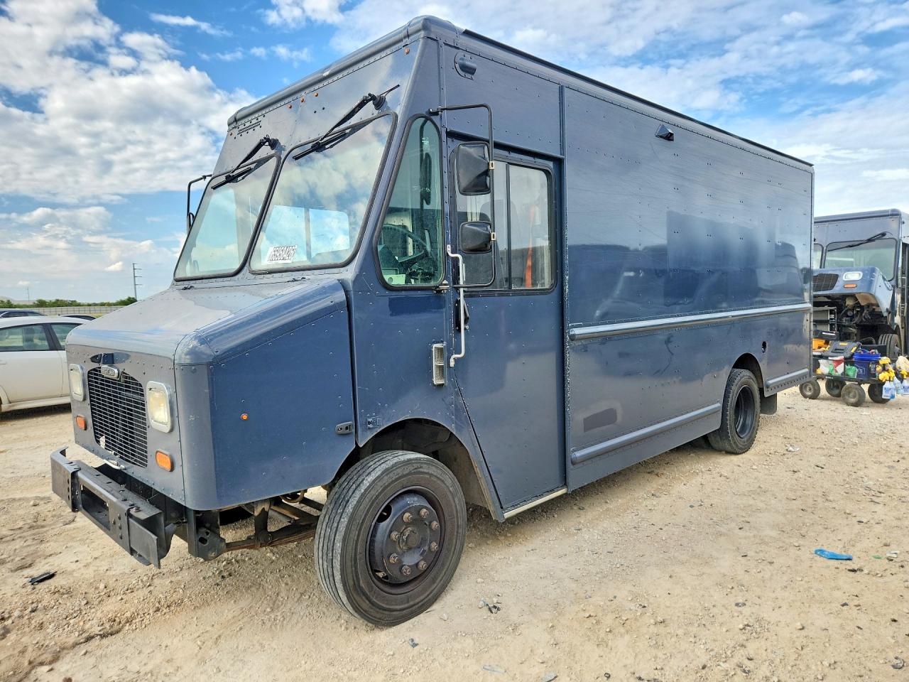 2020 FREIGHTLINER ALL OTHER MT45G CHASSIS DELIVERY TRUCK | 4UZAC2EA1LCMH7748 | UPCARS
