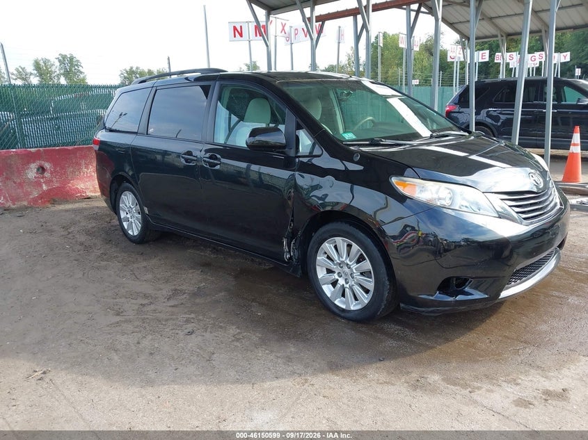 2013 TOYOTA SIENNA LE 7 PASSENGER | 5TDJK3DC8DS070482 | UPCARS