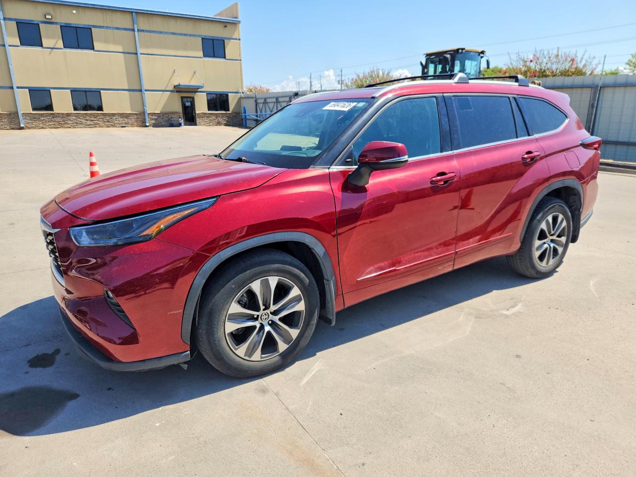 2022 TOYOTA HIGHLANDER XLE | 5TDGZRAH8NS093481 | UPCARS