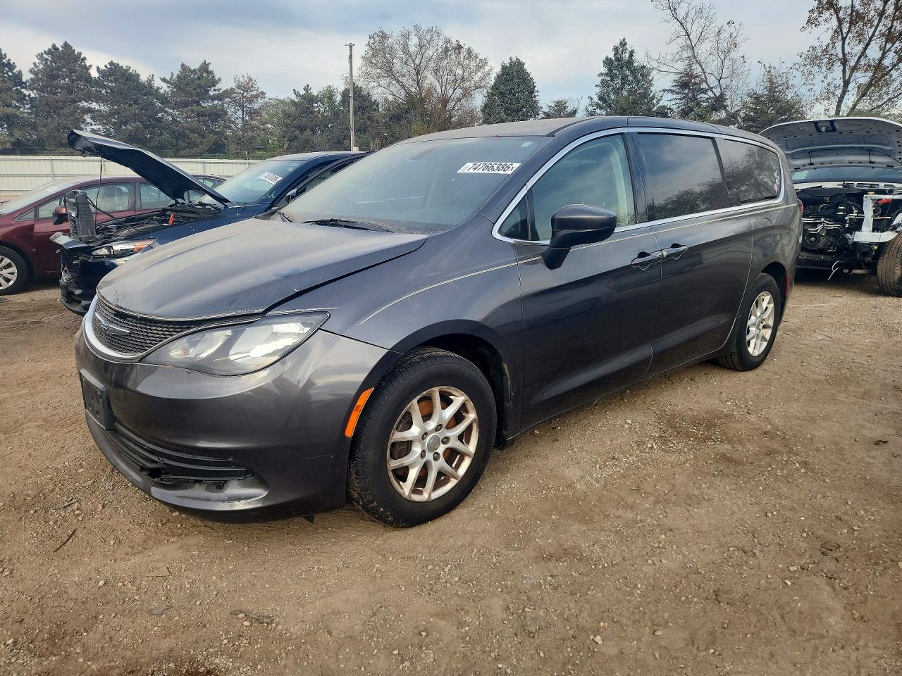 2018 CHRYSLER PACIFICA TOURING | 2C4RC1DGXJR143797 | UPCARS