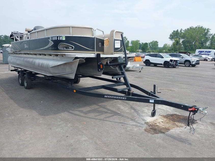 2010 TAHOE PONTOON 22' | 00000DVN55348C010 | UPCARS
