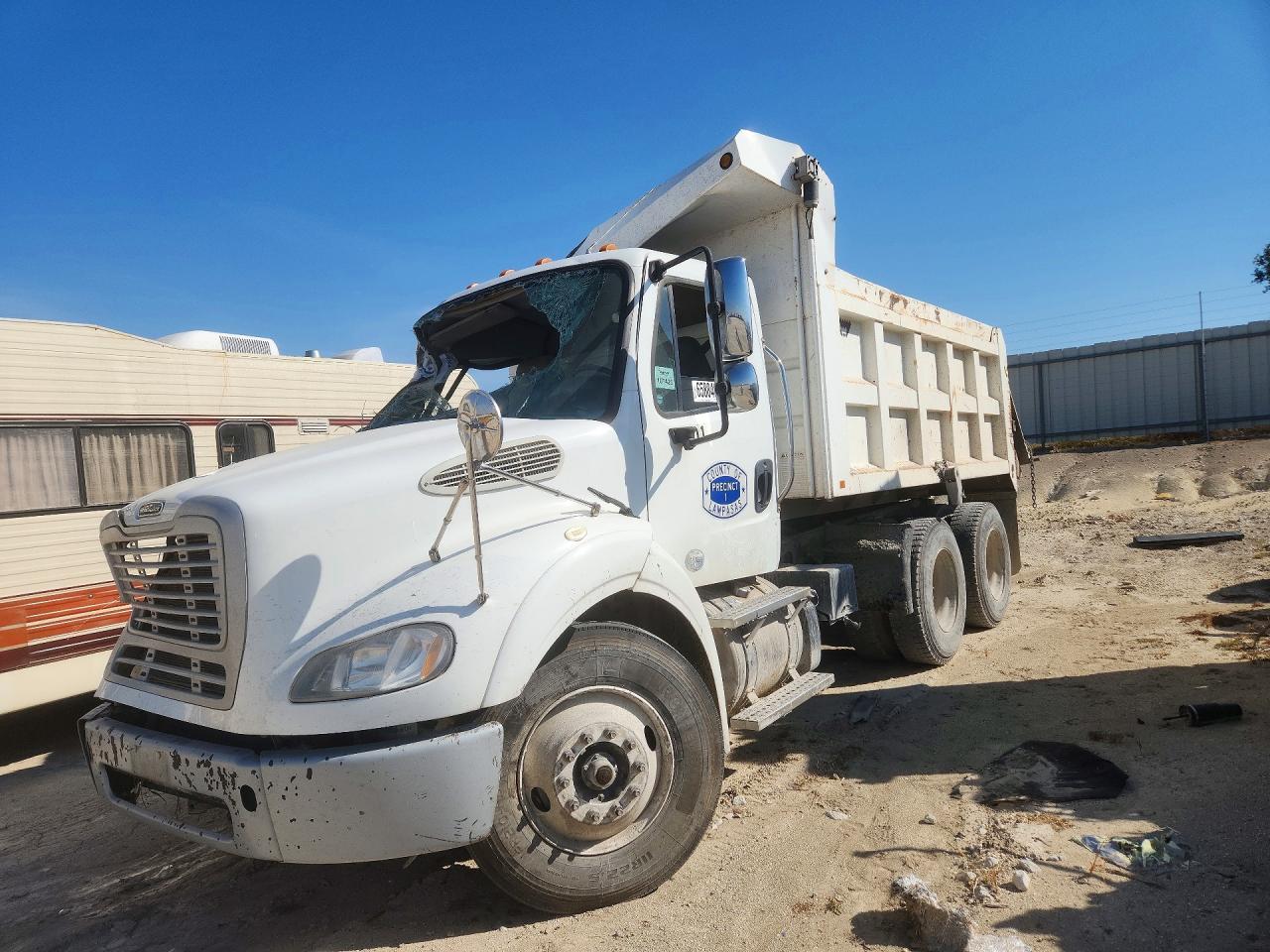 2015 FREIGHTLINER ALL OTHER BUSINESS CLASS  DUMP TRUCK | 1FVHC5DV7FHGS1105 | UPCARS