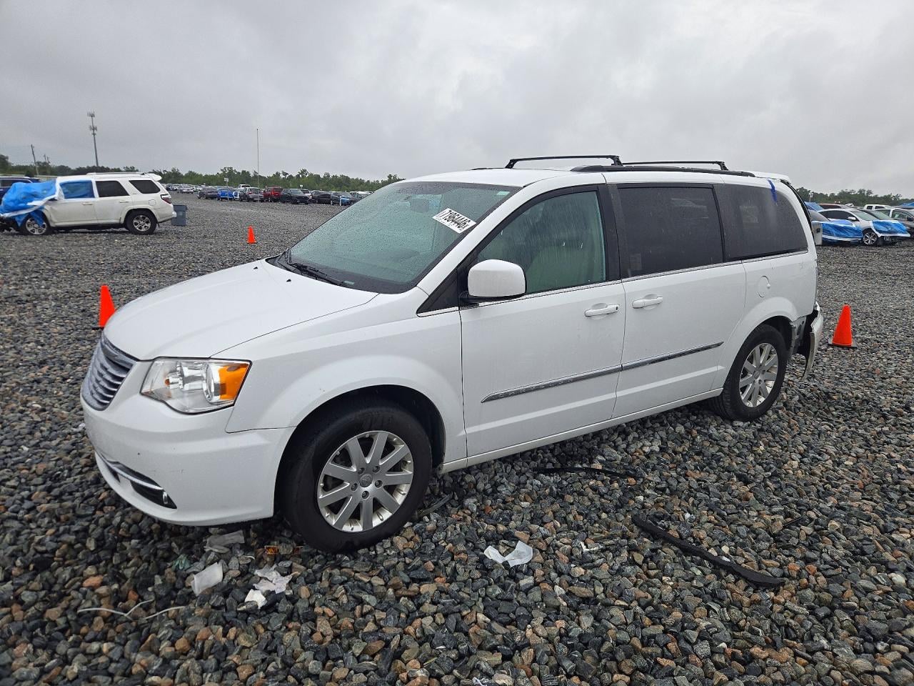 2015 CHRYSLER MINIVAN TOURING | 2C4RC1BG2FR654799 | UPCARS