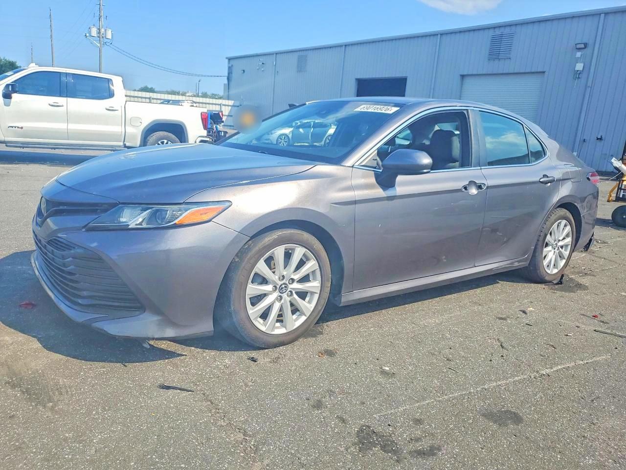 2018 TOYOTA CAMRY LE | 4T1B11HK4JU141399 | UPCARS
