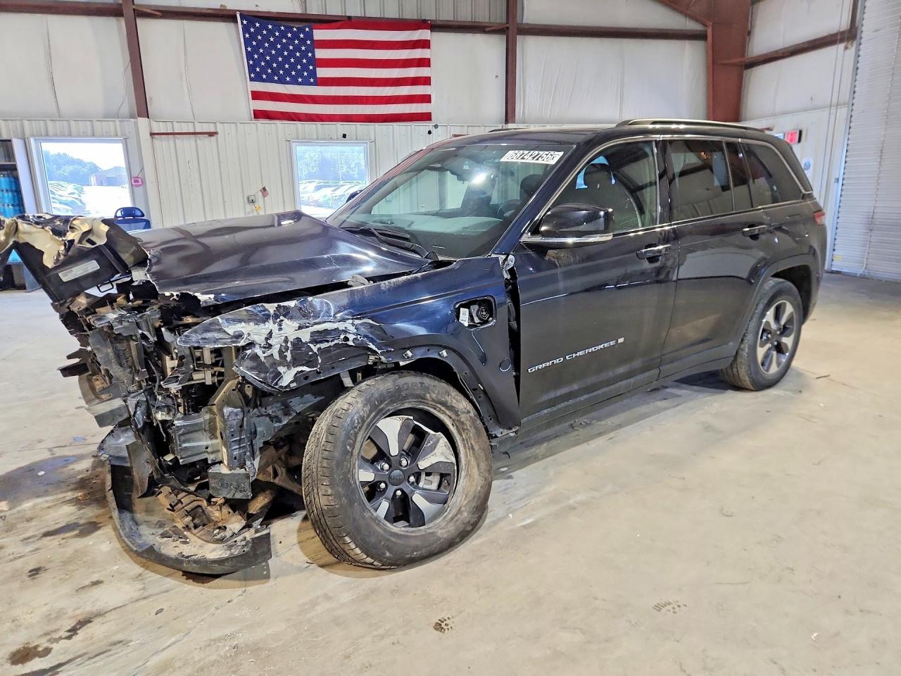 2024 JEEP CHEROKEE LIMITED 4XE | 1C4RJYB62RC125324 | UPCARS