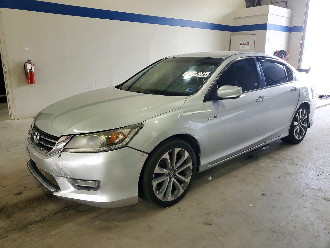 2013 HONDA ACCORD SPORT | 1HGCR2F53DA117381 | UPCARS