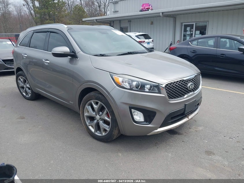 2016 KIA SORENTO 3.3L SX | 5XYPKDA50GG135655 | UPCARS