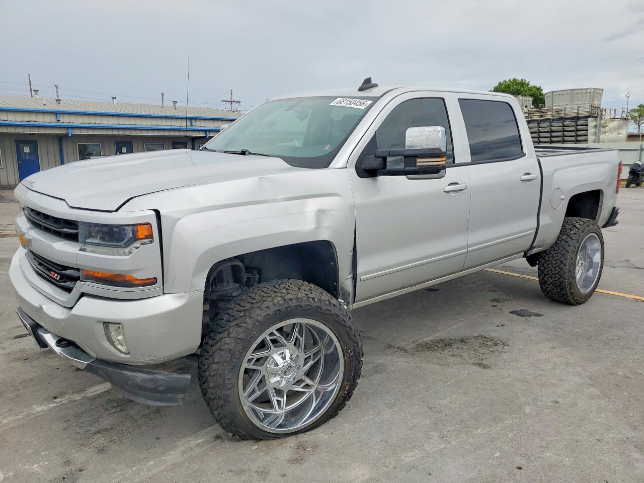 2018 CHEVROLET SILVERADO K1500 LT | 3GCUKREC7JG468839 | UPCARS