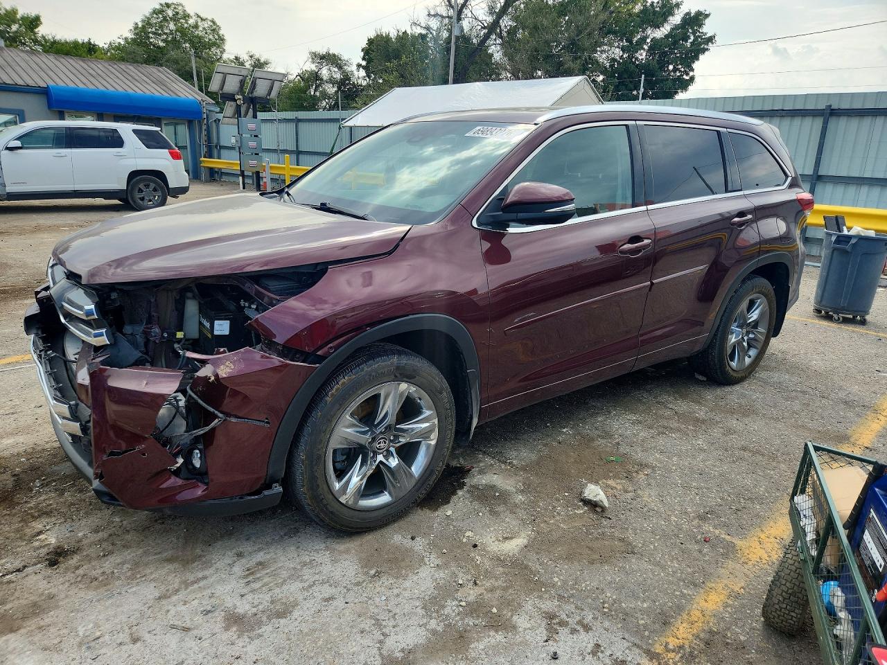 2019 TOYOTA HIGHLANDER LIMITED PLATINUM | 5TDDZRFH2KS937439 | UPCARS
