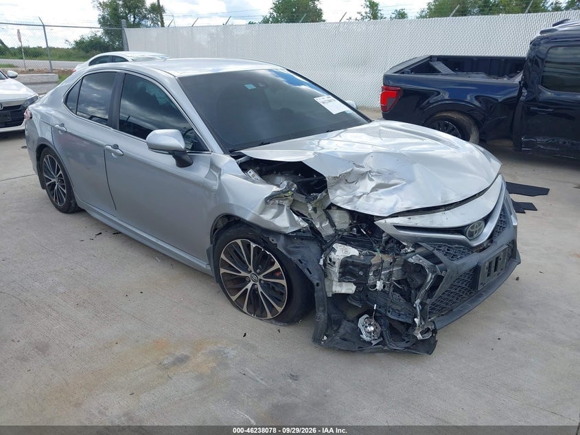 2018 TOYOTA CAMRY L/LE/XLE/SE/XSE | 4T1B11HK2JU569293 | UPCARS