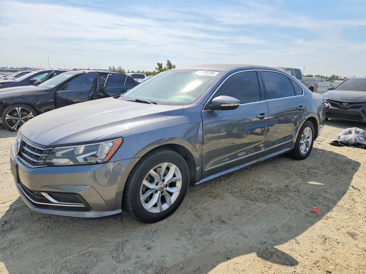 2016 VOLKSWAGEN PASSAT S | 1VWAT7A31GC042857 | UPCARS