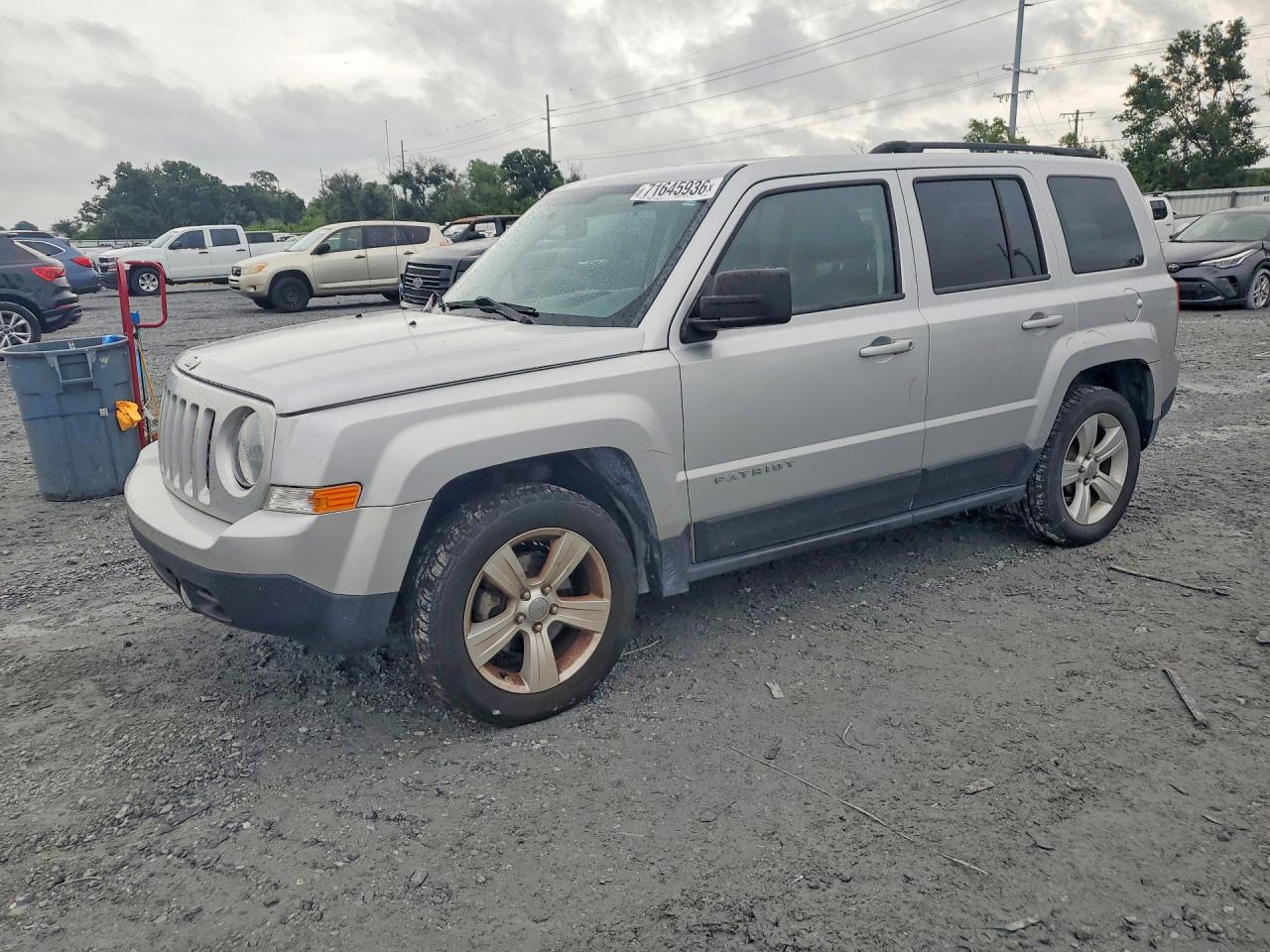 2013 JEEP PATRIOT LATITUDE | 1C4NJPFA4DD230280 | UPCARS