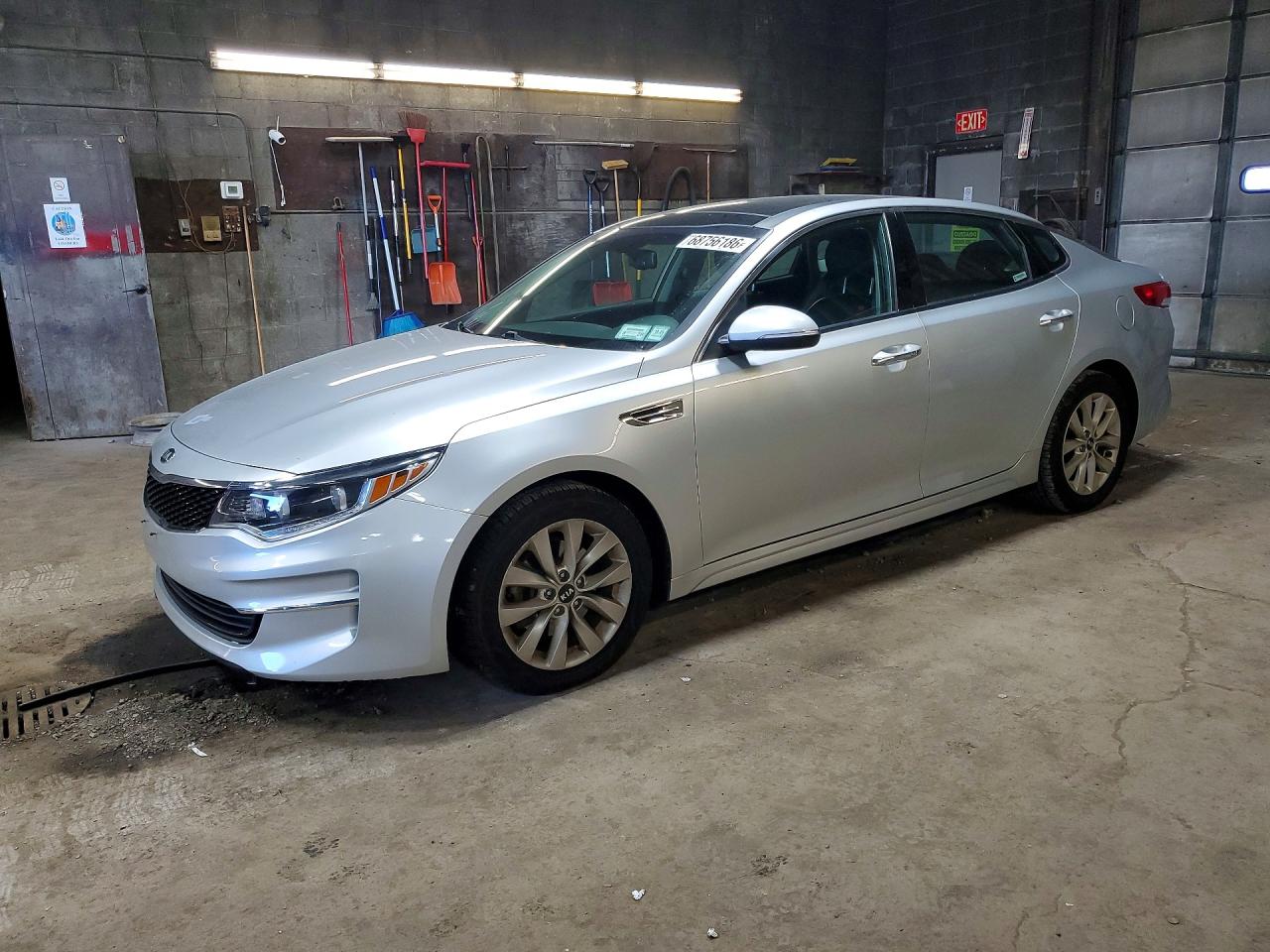 2018 KIA OPTIMA EX | 5XXGU4L37JG205198 | UPCARS