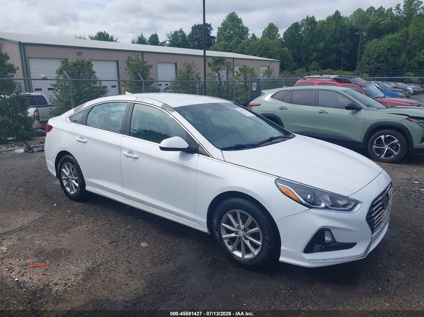 2018 HYUNDAI SONATA SE | 5NPE24AF0JH614769 | UPCARS