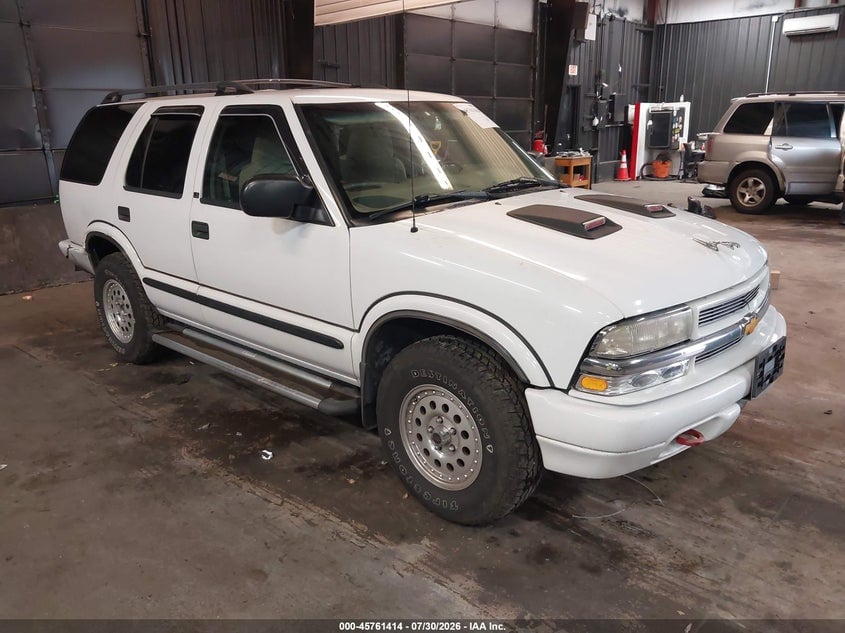 2002 CHEVROLET BLAZER LS | 1GNDT13W52K151803 | UPCARS