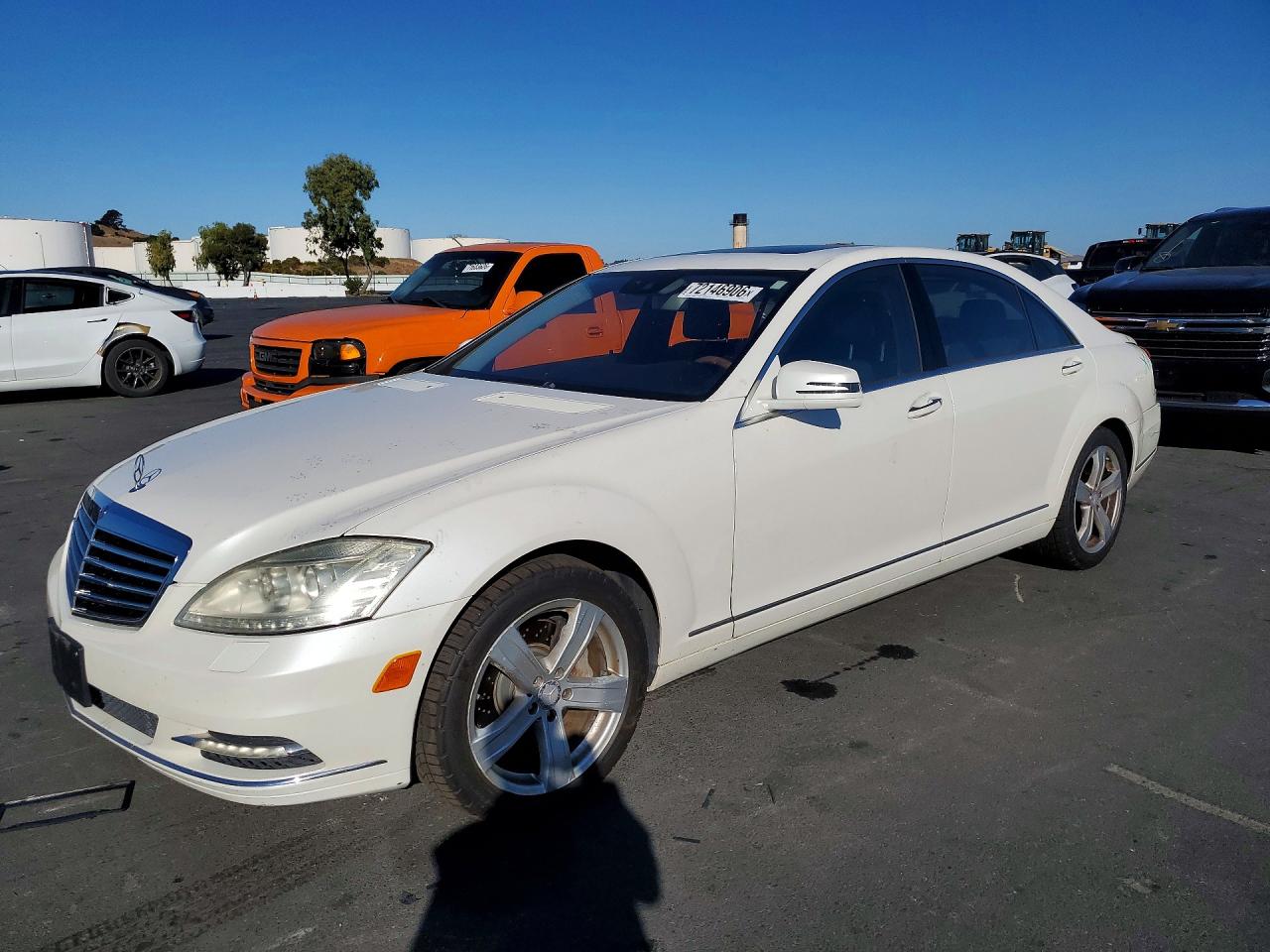 2011 MERCEDES-BENZ S-CLASS 550 | WDDNG7BB7BA389280 | UPCARS