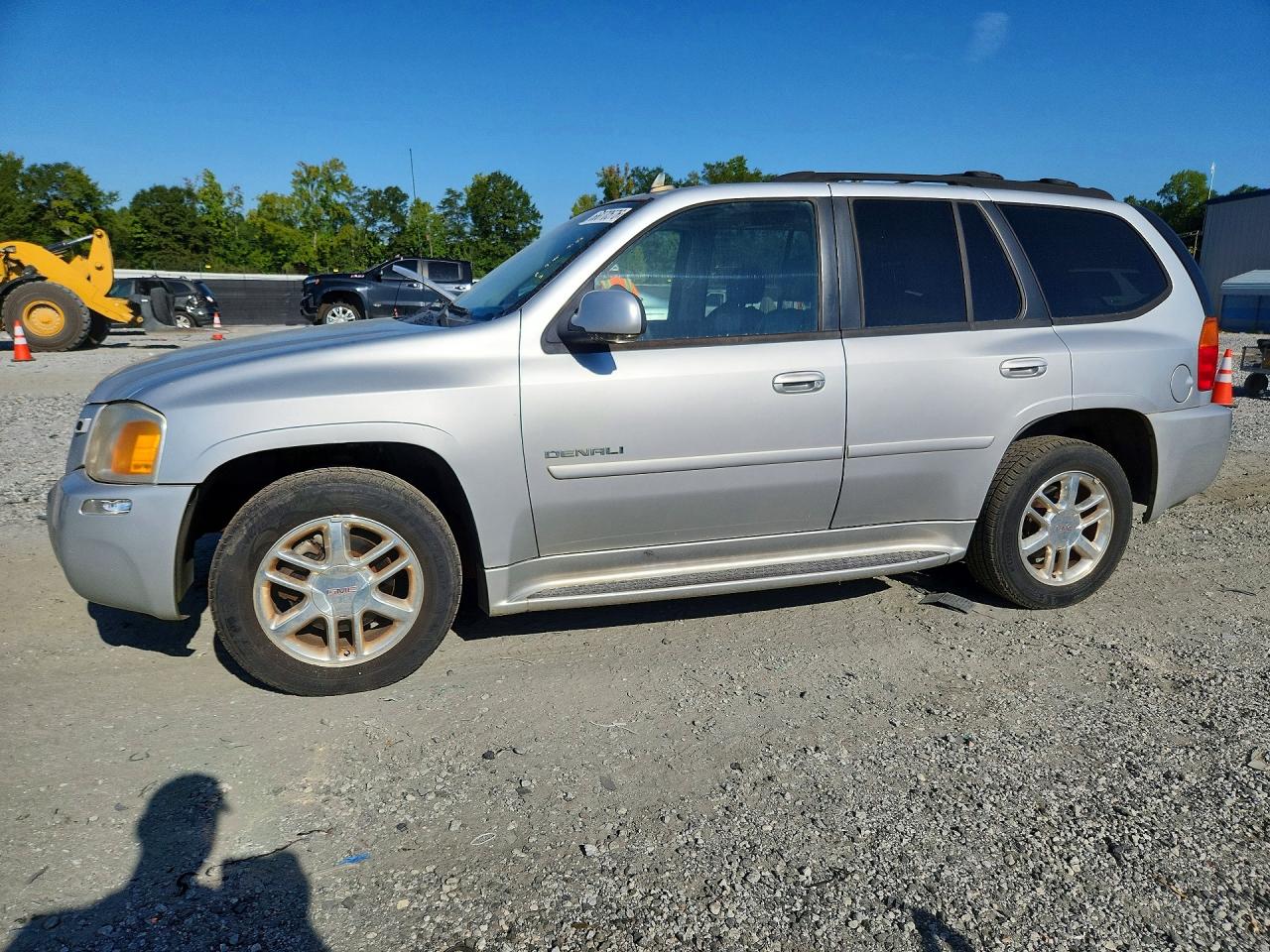 2009 GMC ENVOY DENALI | 1GKES53M692109399 | UPCARS