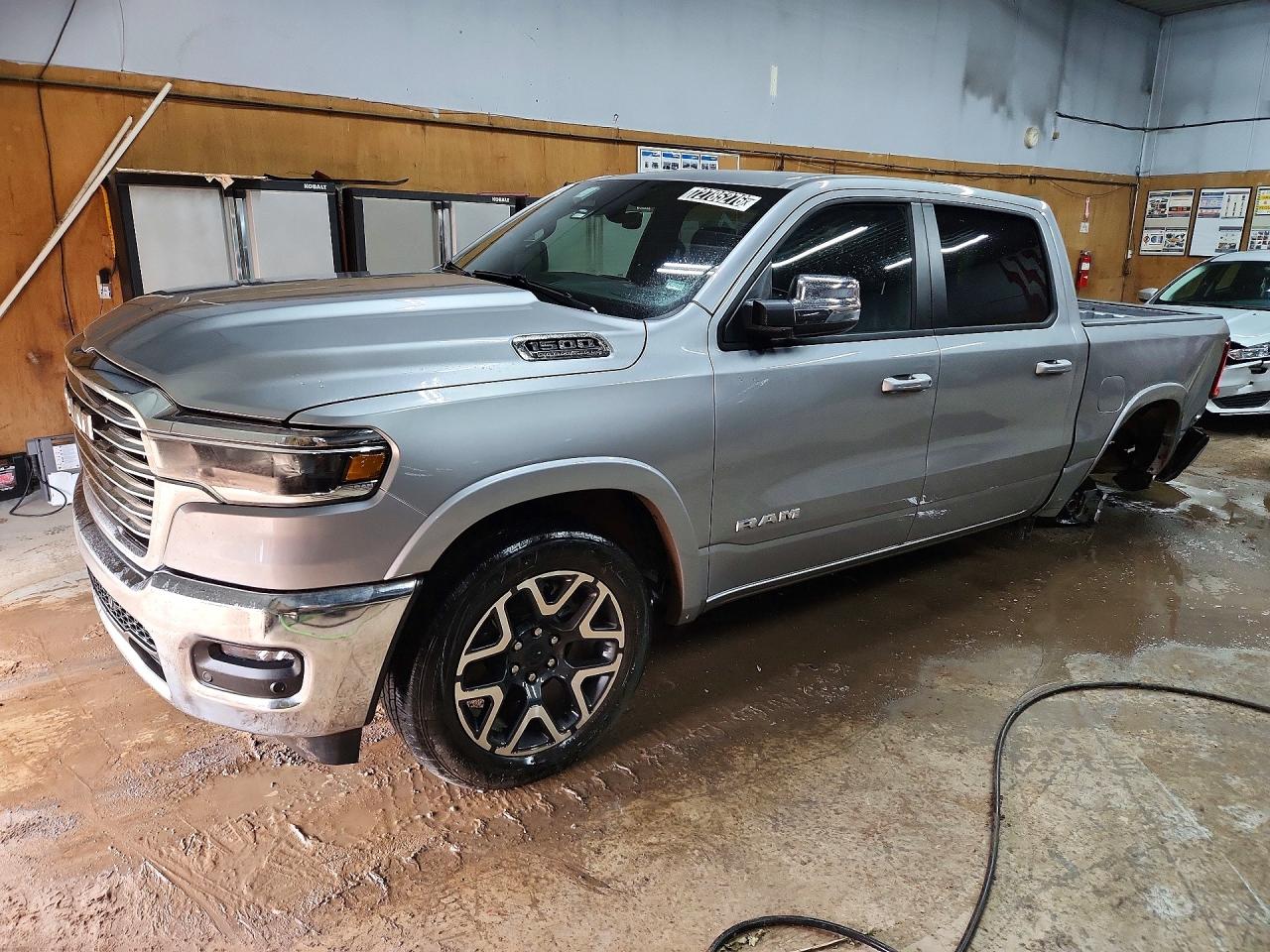 2026 RAM 1500 LARAMIE | 1C6SRFJP2TN249332 | UPCARS