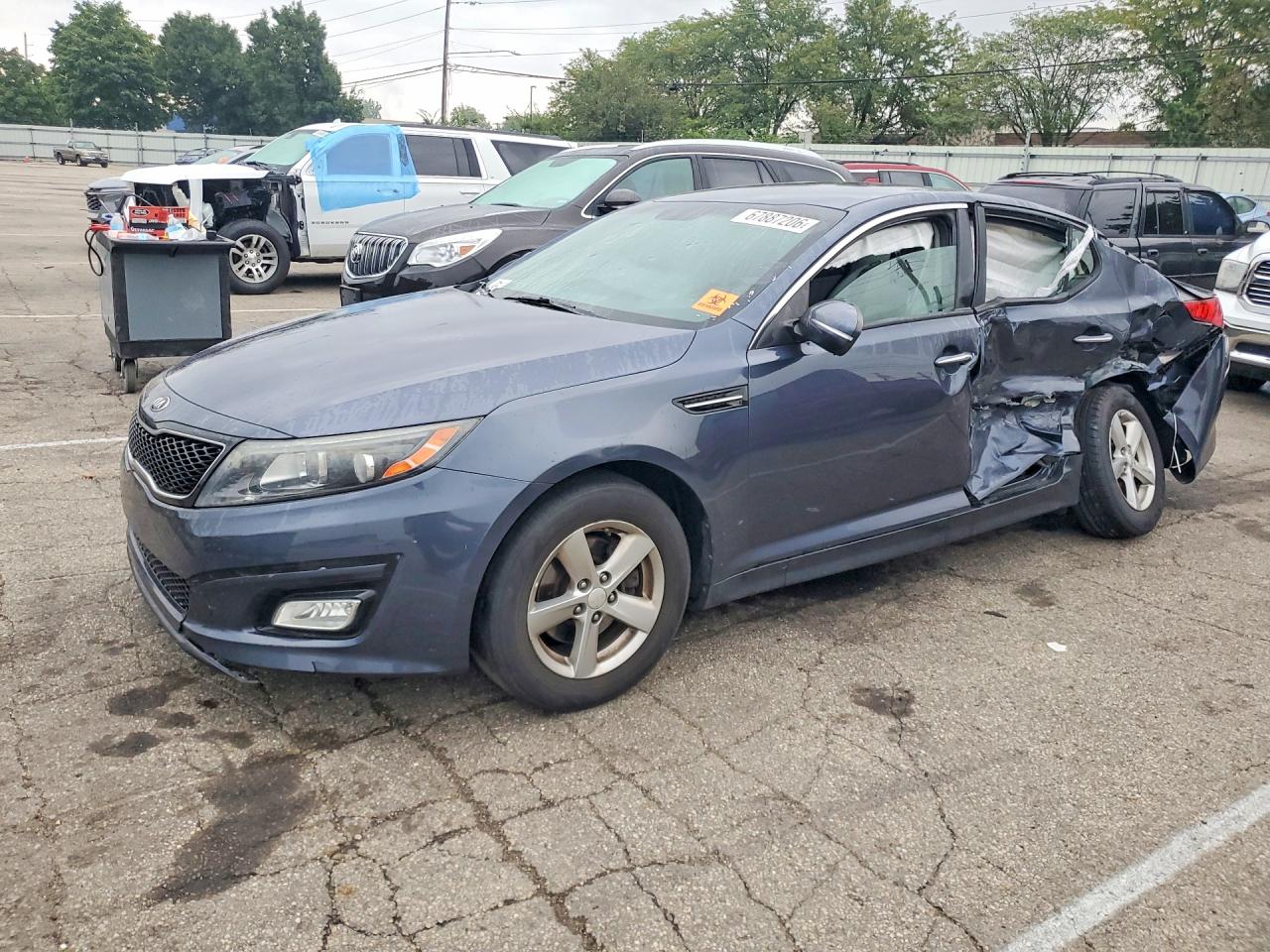 2015 KIA OPTIMA LX | 5XXGM4A75FG358174 | UPCARS
