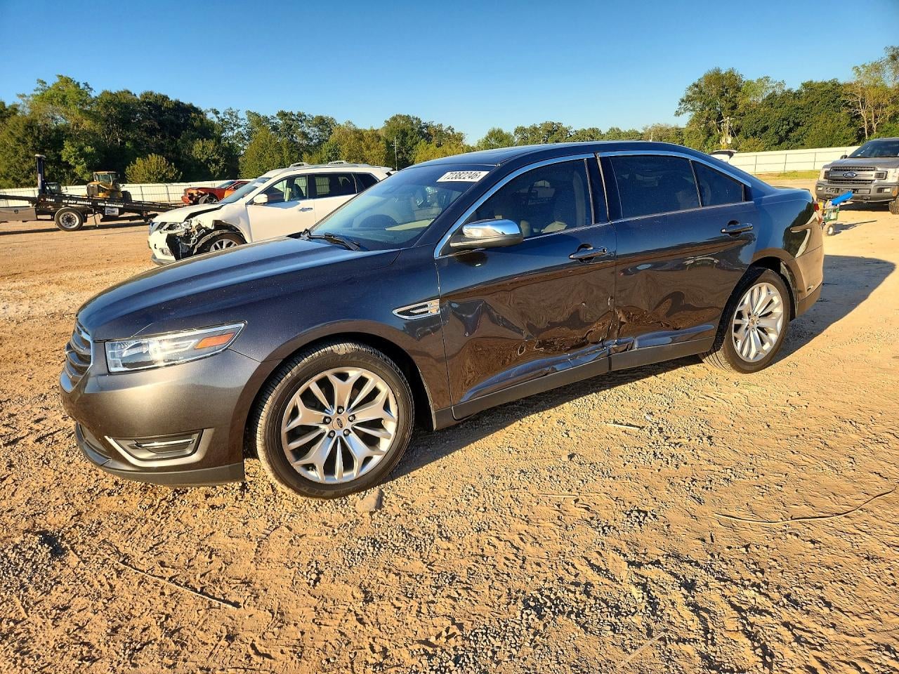 2018 FORD TAURUS LIMITED | 1FAHP2F88JG101549 | UPCARS