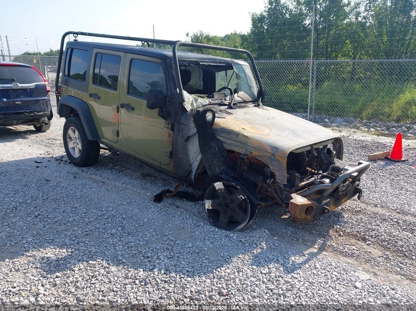 2013 JEEP WRANGLER UNLIMITED SPORT | 1C4BJWDG7DL669757 | UPCARS