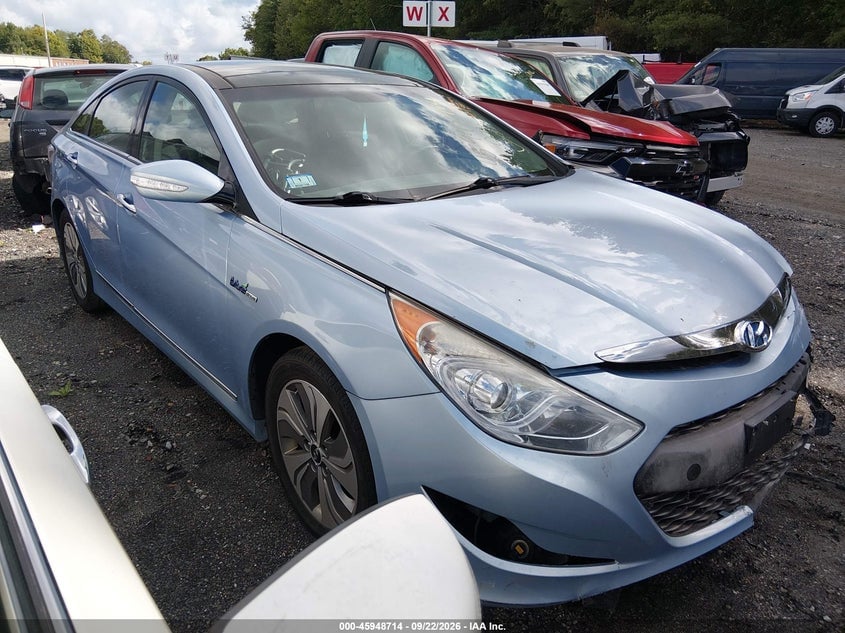 2015 HYUNDAI SONATA HYBRID LIMITED | KMHEC4A46FA136802 | UPCARS