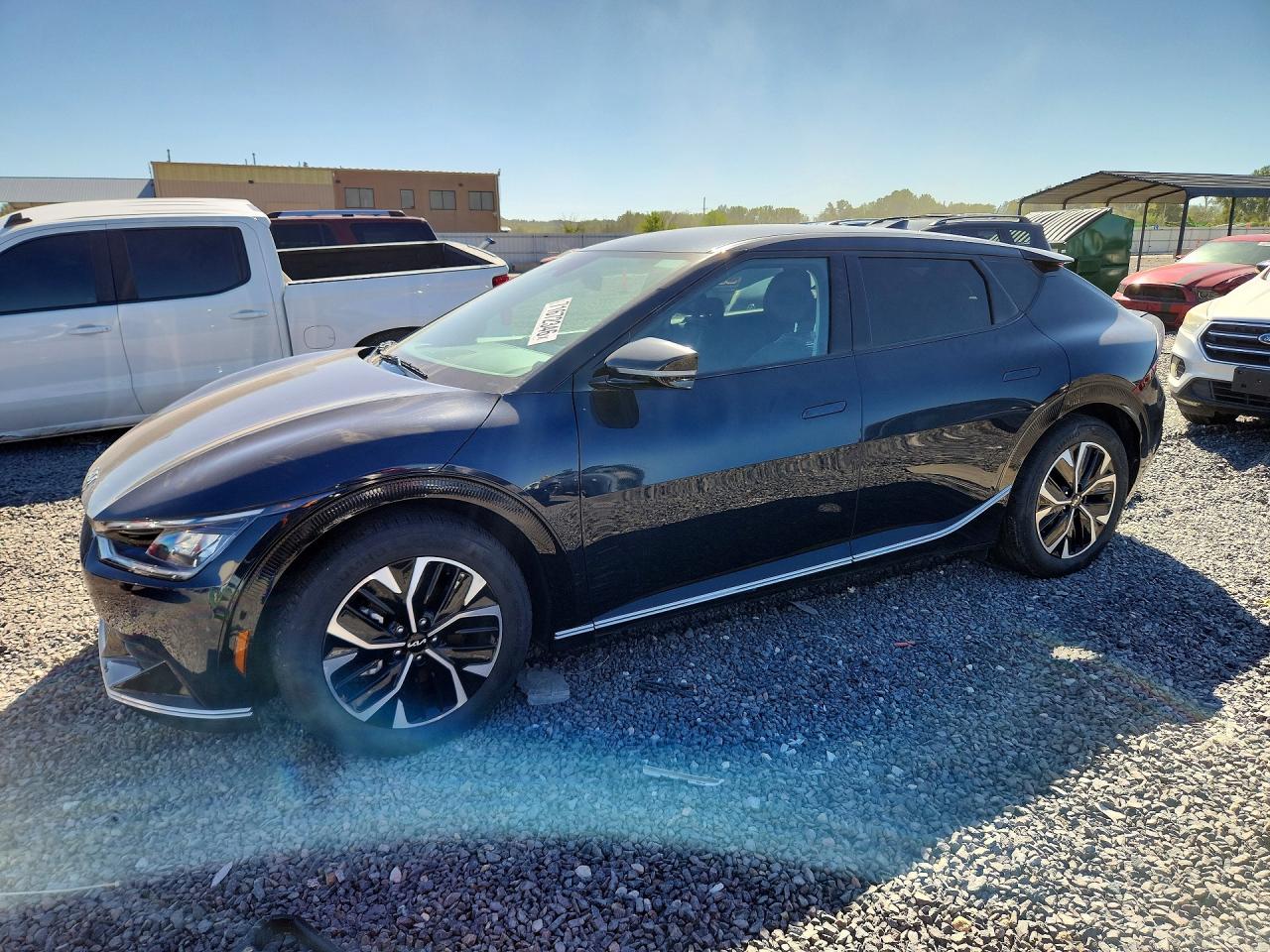 2023 KIA EV6 LIGHT | KNDC34LA0P5610865 | UPCARS