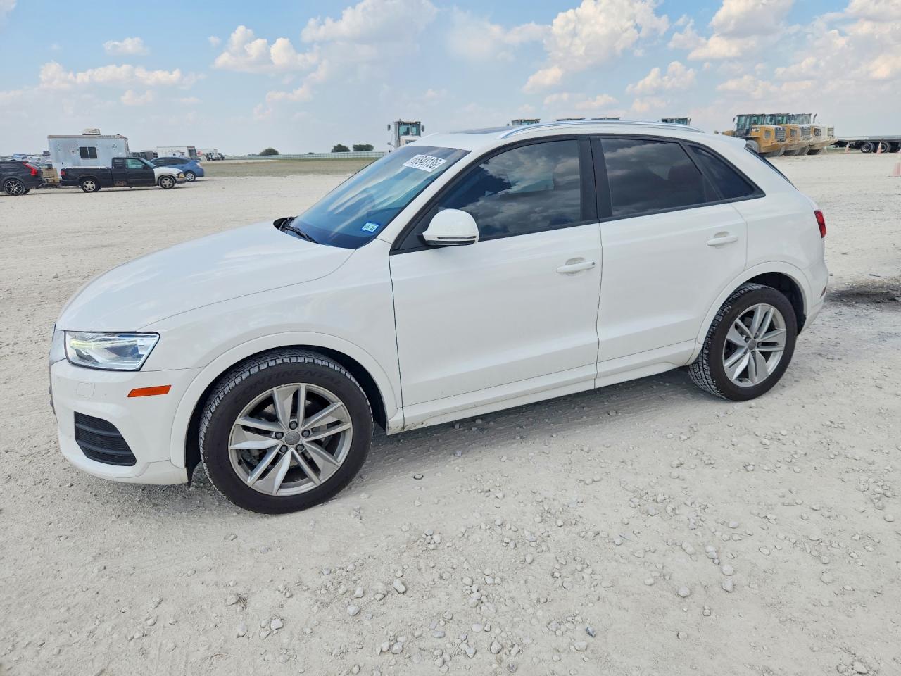 2017 AUDI Q3 PREMIUM | WA1BCCFS2HR008919 | UPCARS