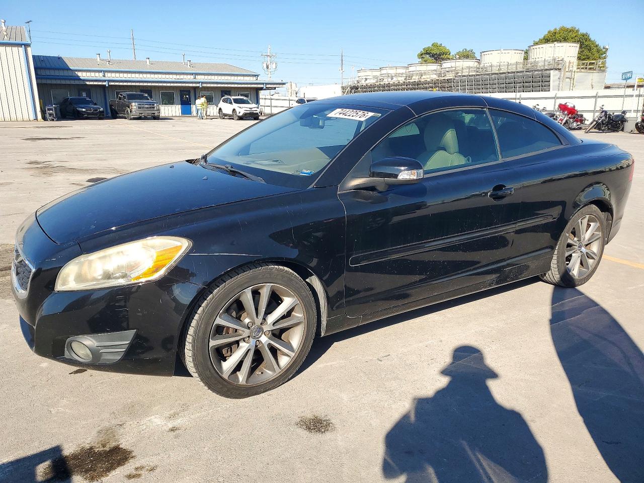2011 VOLVO C70 T5 | YV1672MC1BJ114828 | UPCARS