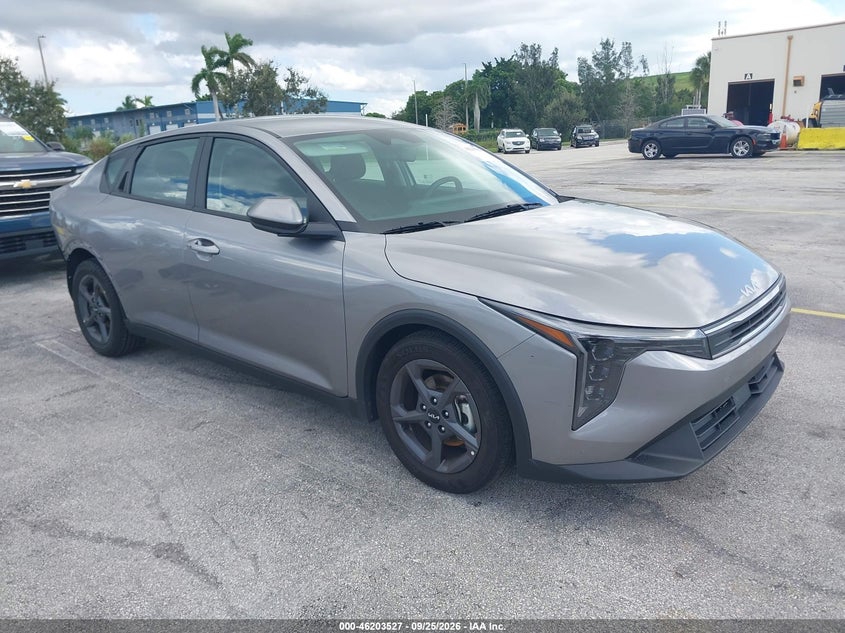 2026 KIA K4 LXS | 3KPFT4DE3TE292737 | UPCARS
