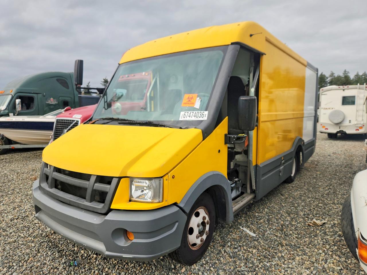 2017 ISUZU NP REACH DELIVERY VAN | JALB4T174H7W00368 | UPCARS