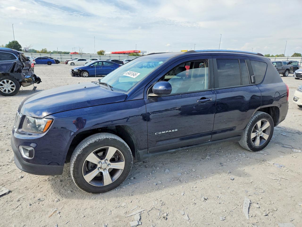 2017 JEEP COMPASS LATITUDE | 1C4NJCEA8HD156328 | UPCARS