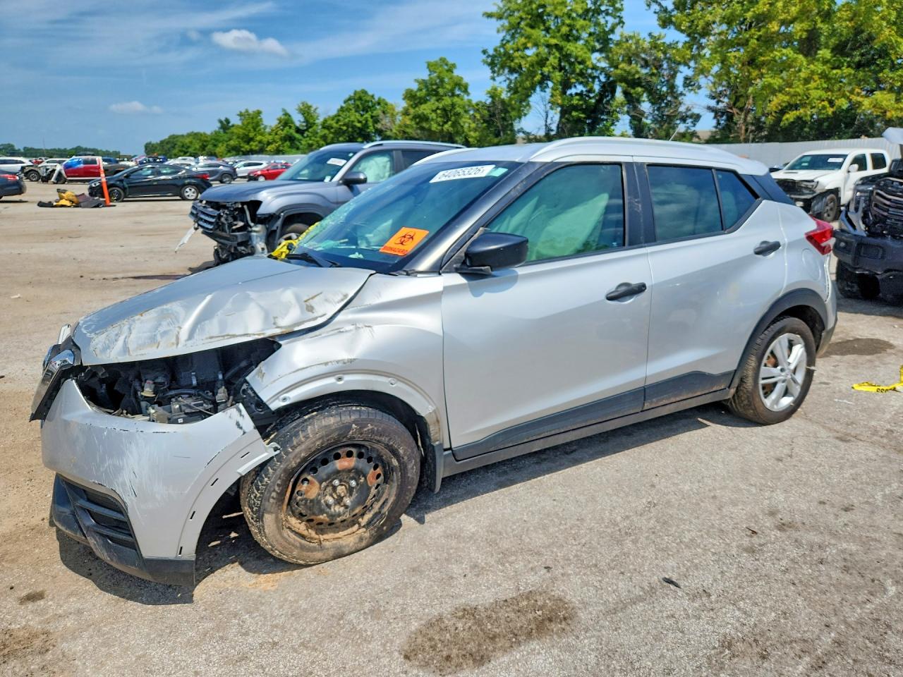 2019 NISSAN KICK S | 3N1CP5CU7KL534769 | UPCARS