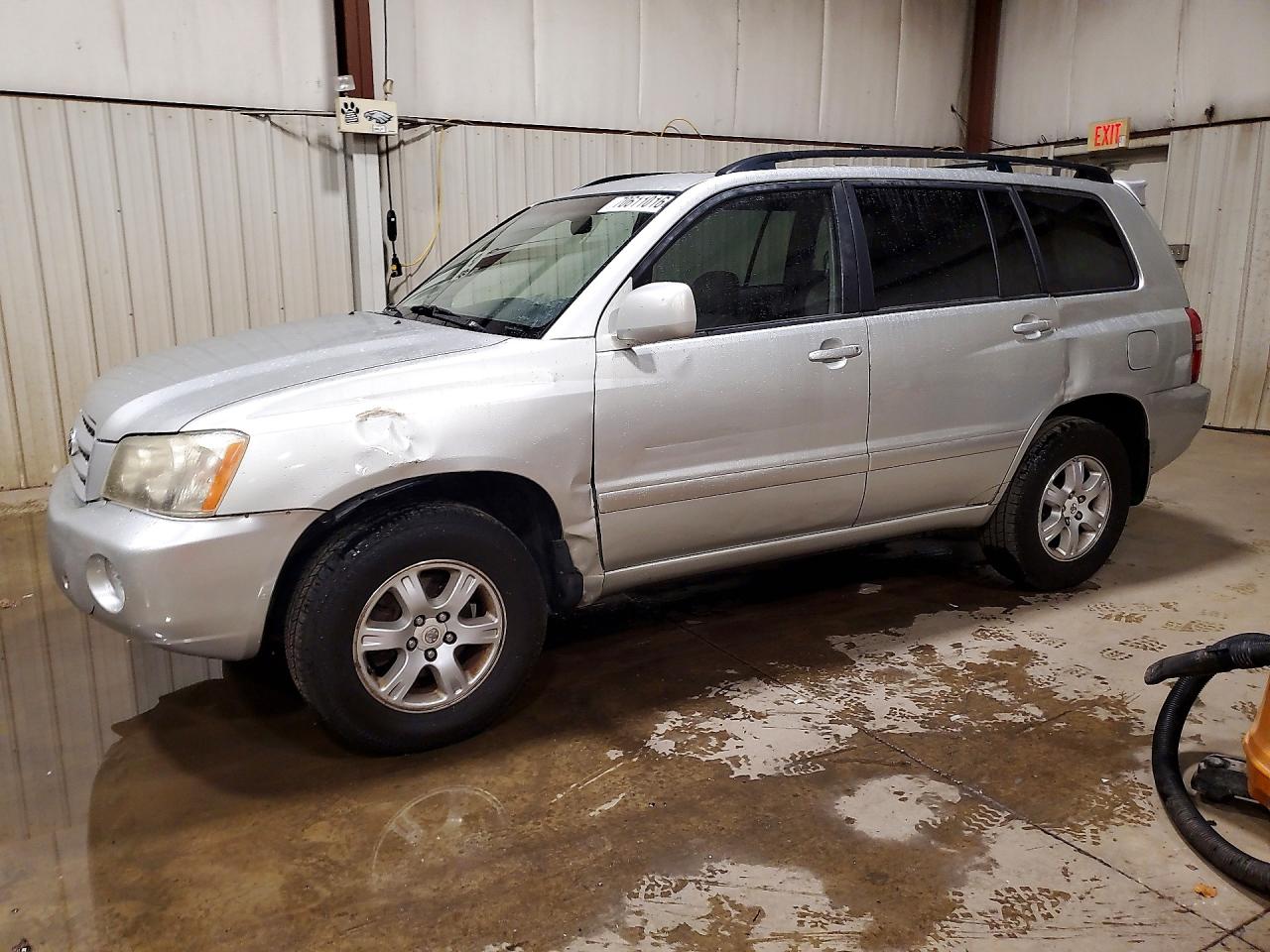 2003 TOYOTA HIGHLANDER LIMITED | JTEHF21A330153749 | UPCARS