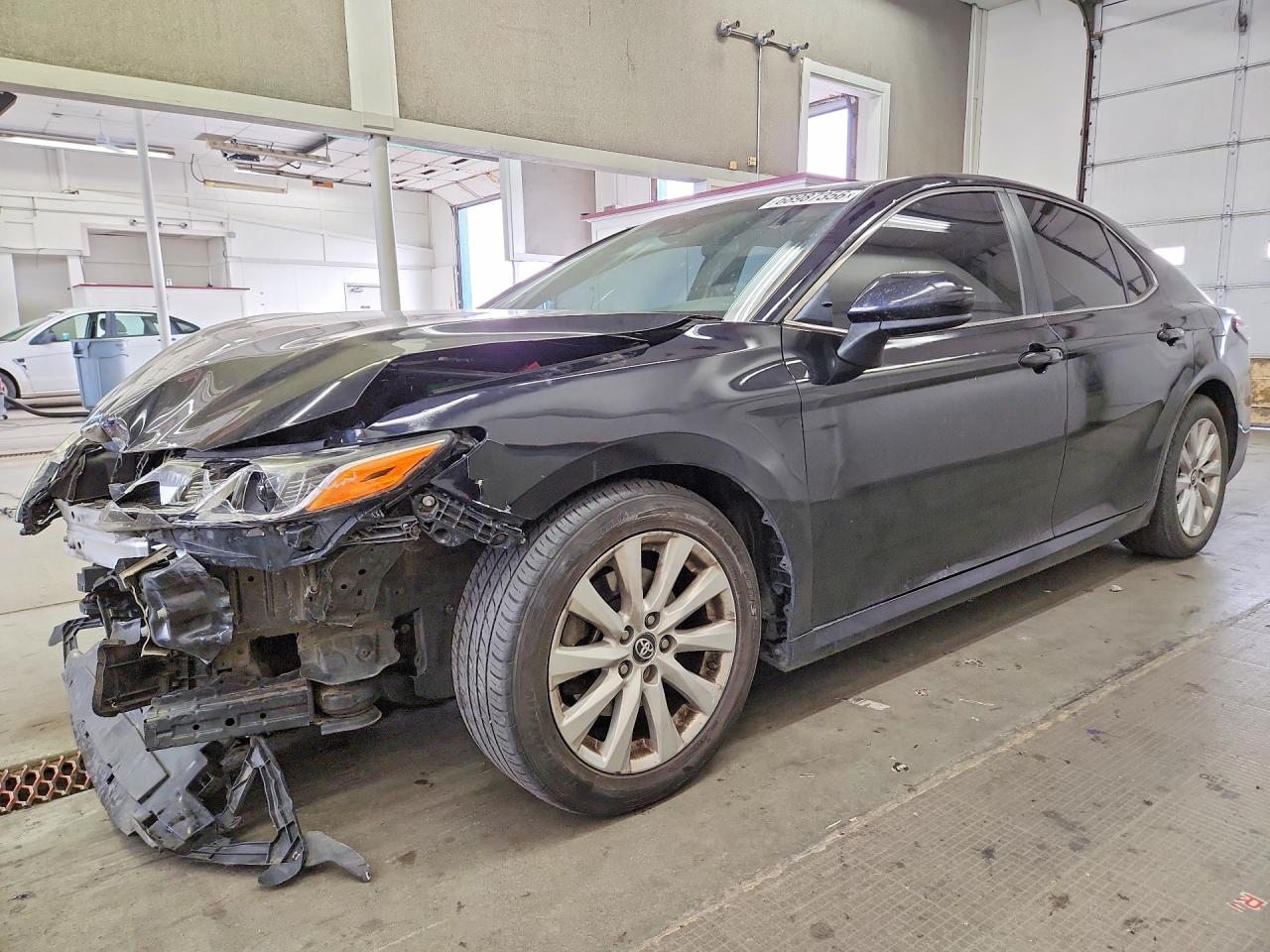2019 TOYOTA CAMRY LE | 4T1B11HK5KU241030 | UPCARS