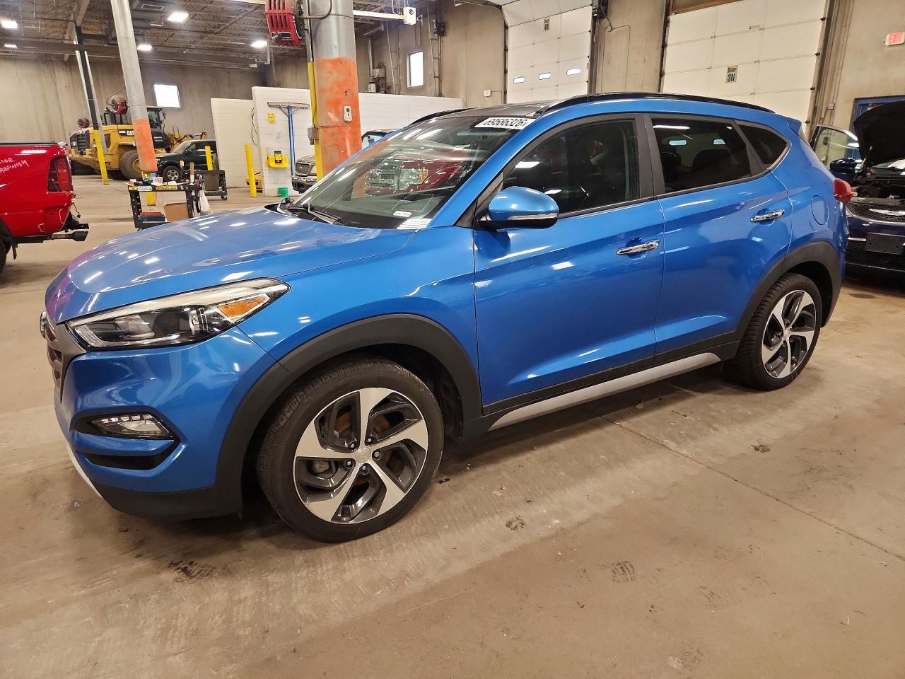 2017 HYUNDAI TUCSON LIMITED | KM8J33A2XHU327695 | UPCARS