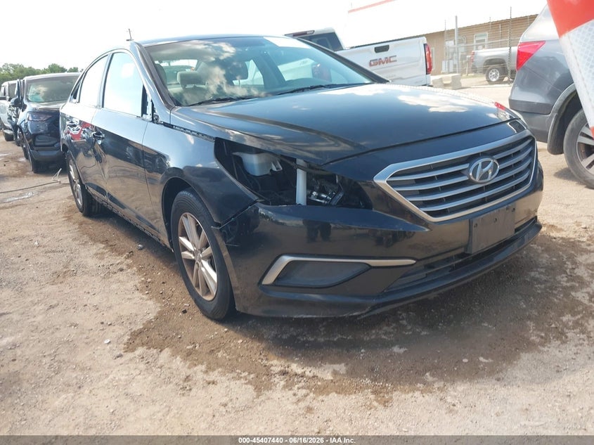 2017 HYUNDAI SONATA SE | 5NPE24AF3HH582801 | UPCARS