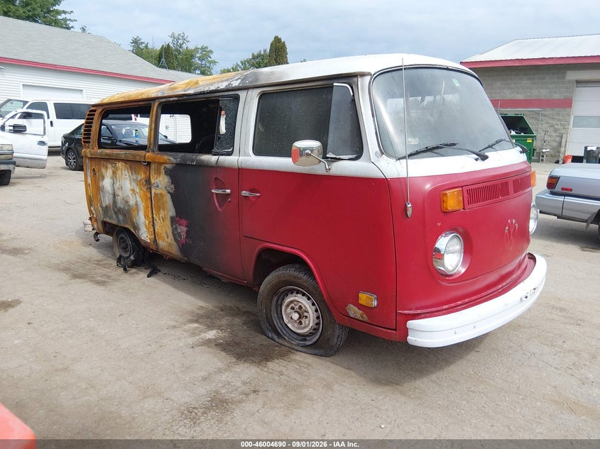 1976 VOLKSWAGEN TRANSPORTER | 2262092274 | UPCARS