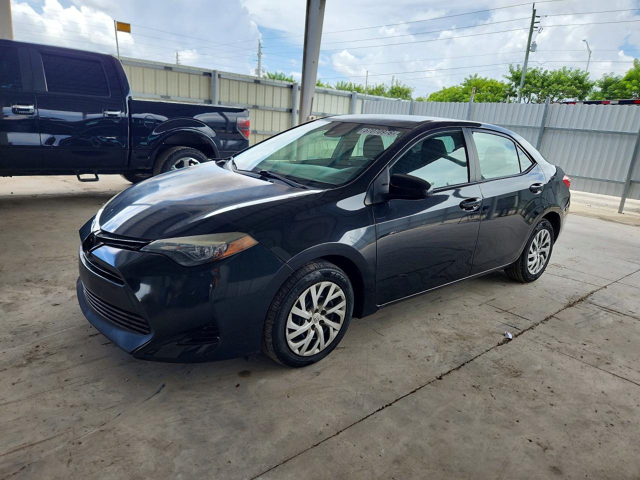 2018 TOYOTA COROLLA LE | 2T1BURHEXJC969748 | UPCARS