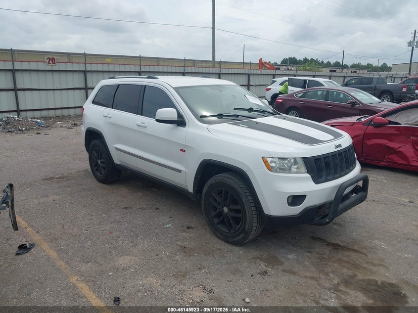 2013 JEEP GRAND CHEROKEE LAREDO | 1C4RJFAT9DC511288 | UPCARS