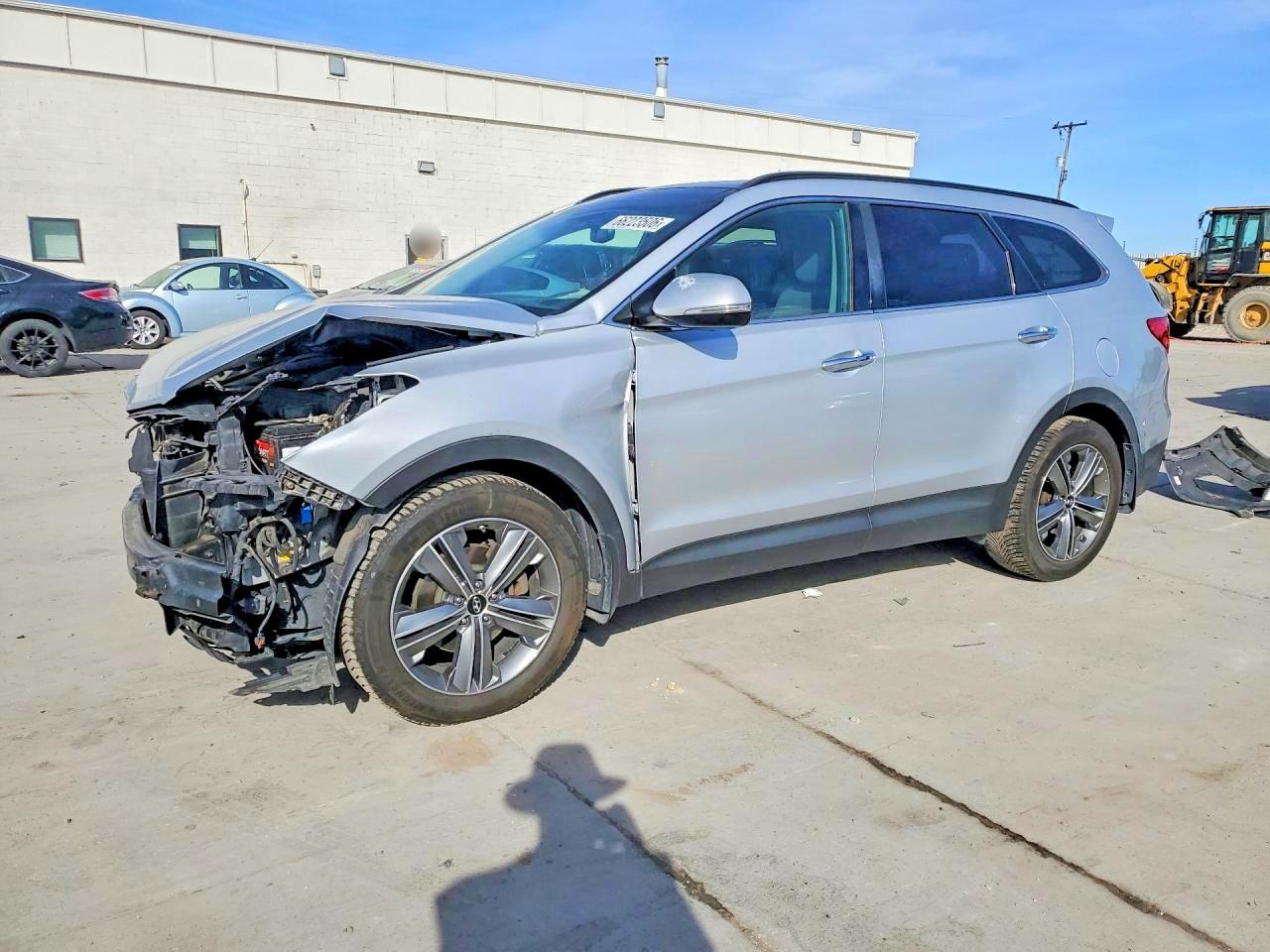 2016 HYUNDAI SANTA FE SE | KM8SRDHF9GU157894 | UPCARS