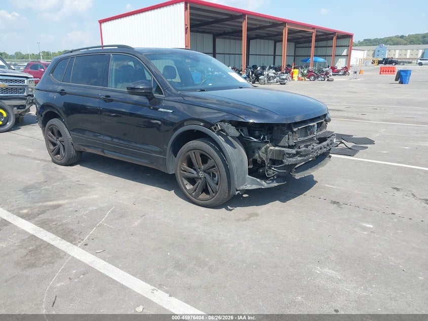 2023 VOLKSWAGEN TIGUAN 2.0T SE R-LINE BLACK | 3VVCB7AX5PM011113 | UPCARS