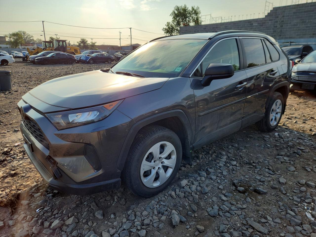 2020 TOYOTA RAV4 LE | JTMF1RFV0LD068701 | UPCARS