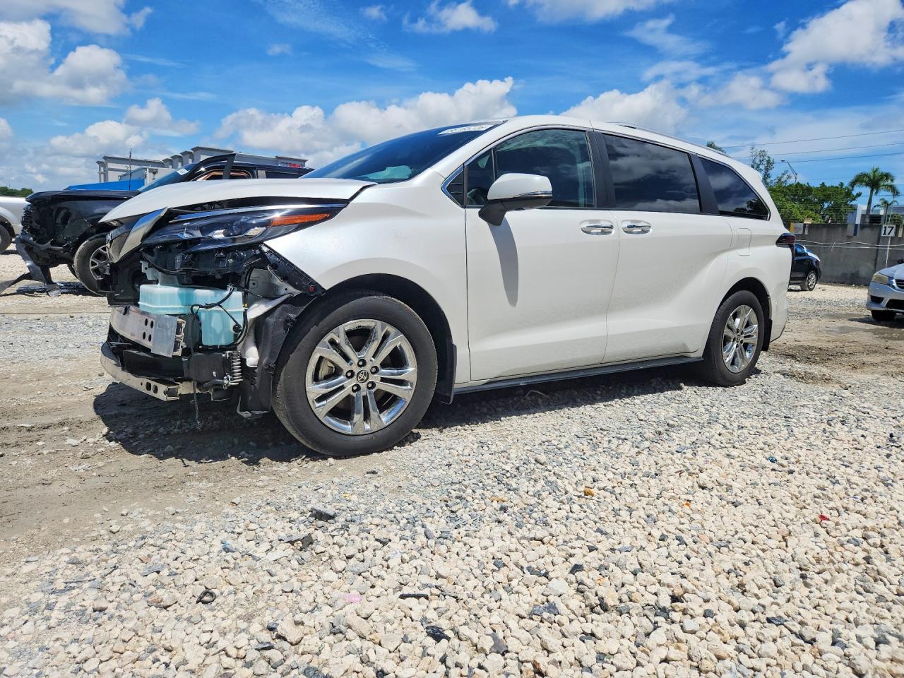 2024 TOYOTA SIENNA PLATINUM 7-PASSENGER | 5TDESKFC5RS129911 | UPCARS