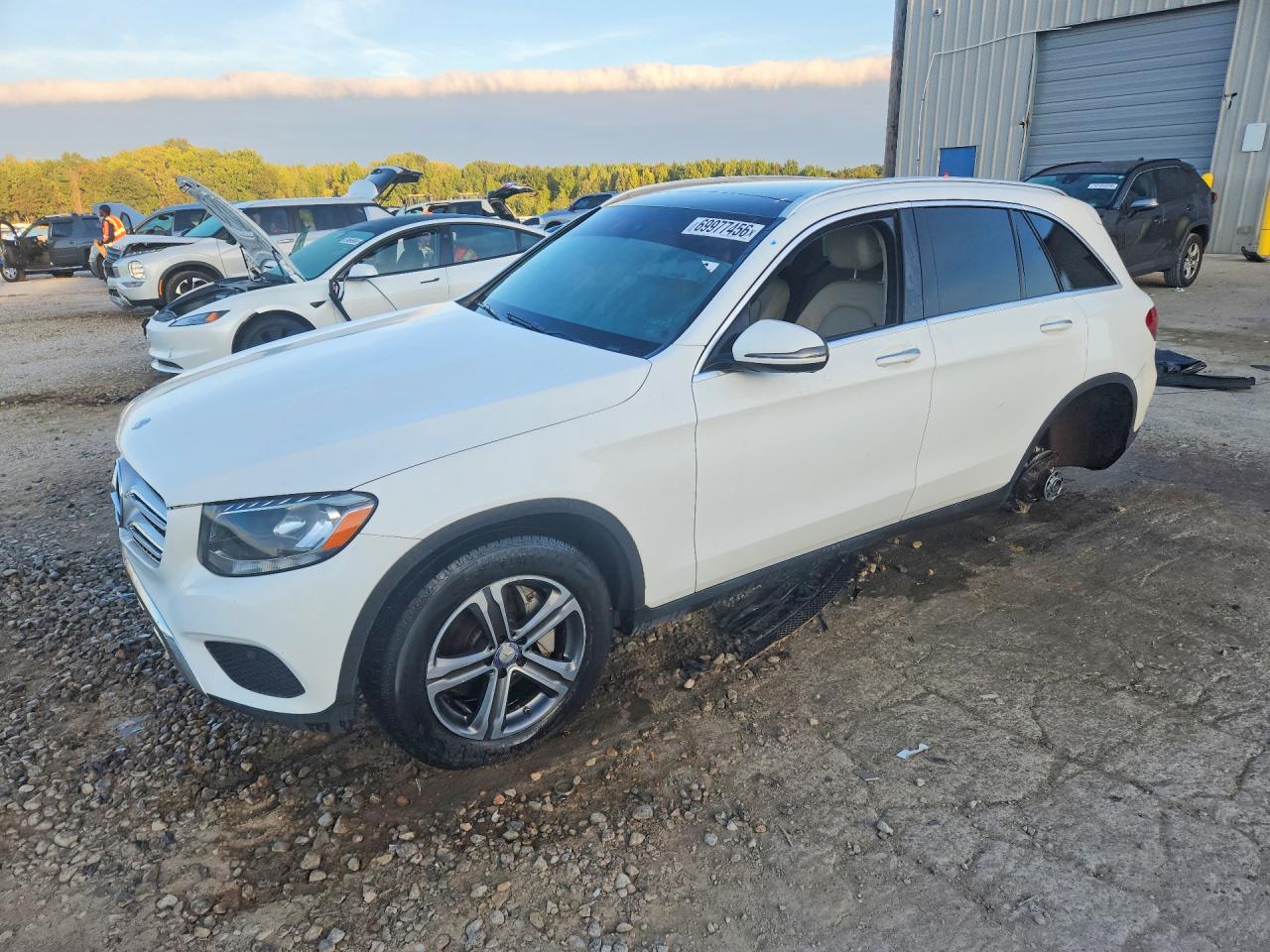 2017 MERCEDES-BENZ GLC-CLASS 300 | WDC0G4JB6HF196807 | UPCARS