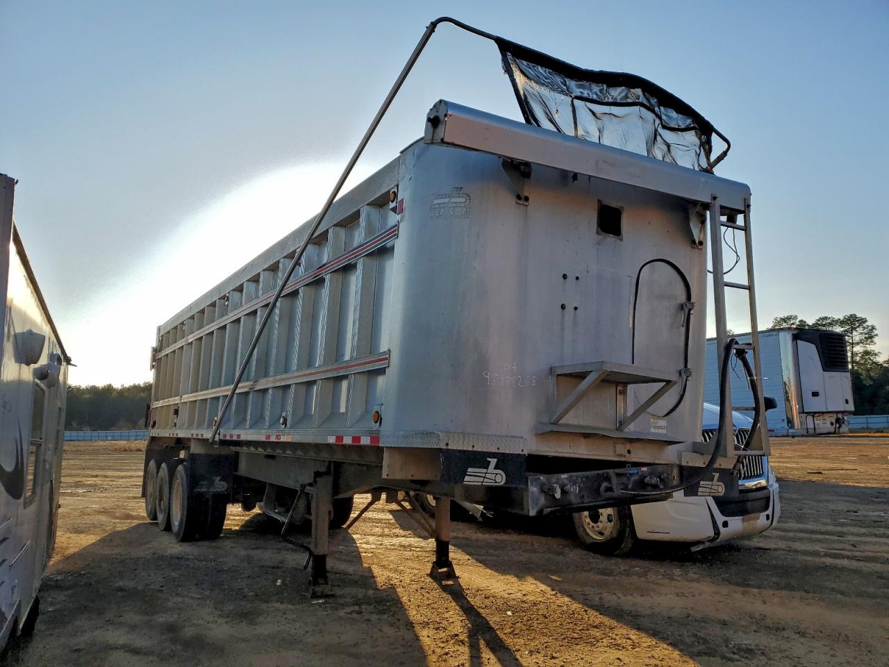 2006 BENSON INTERNATIONAL UNKNOWN END DUMP TRAILER | 5DMDSAGC06M001132 | UPCARS